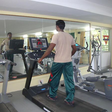 Ymca Program Centre Hotel Salem Ngoại thất bức ảnh