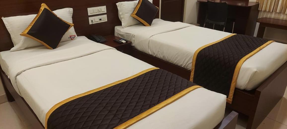 Ymca Program Centre Hotel Salem Ngoại thất bức ảnh