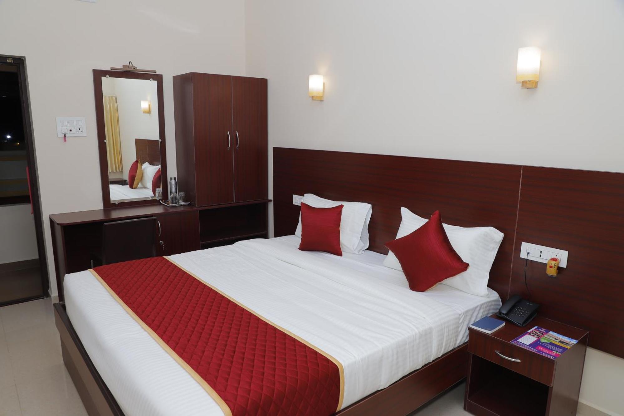 Ymca Program Centre Hotel Salem Ngoại thất bức ảnh